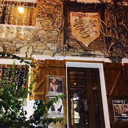 Dadyadost Kültür Sanat Evi