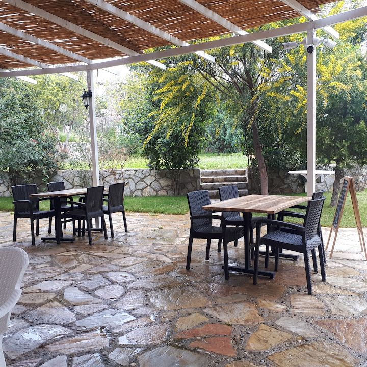 Tarihi Yel Değirmeni Cafe