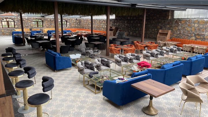 Lions Cafe Lounge