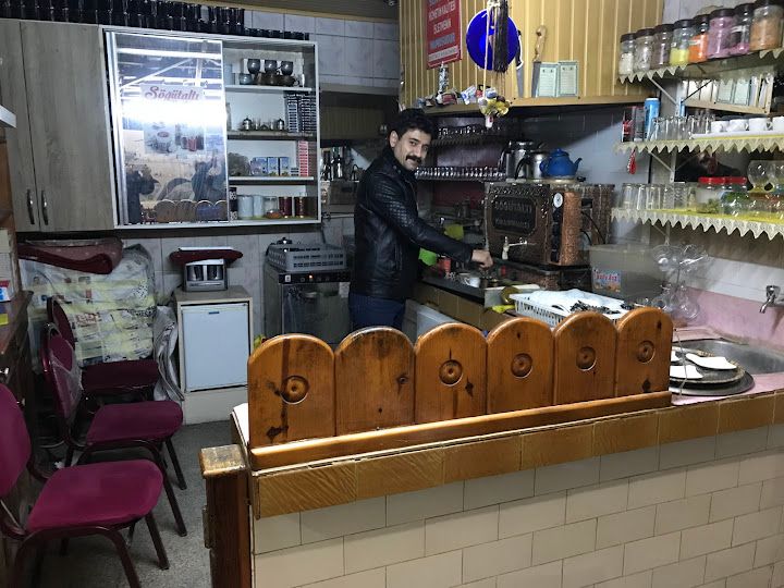 Söğütaltı Kıraathanesi
