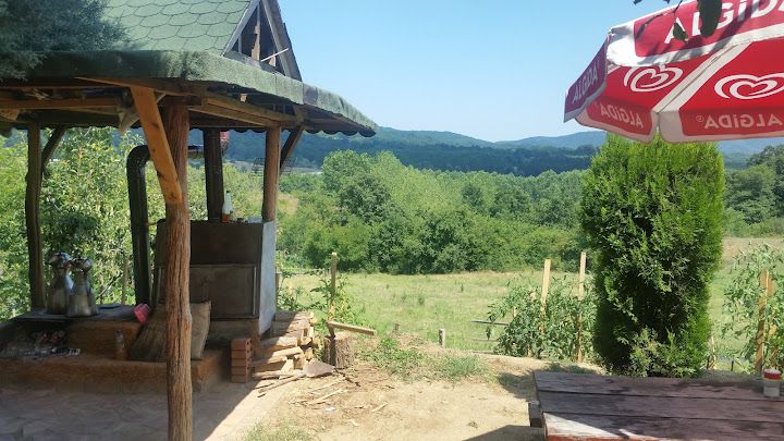 Çilek Büfe