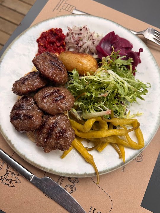 Food & Wood