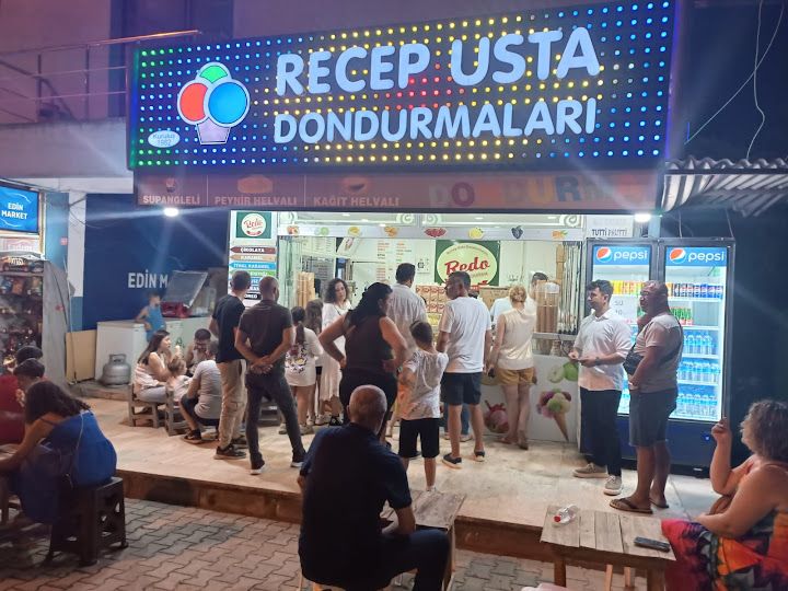 Recep Usta Dondurma