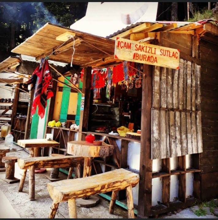 Çam Sakızlı Sütlaç (sütlaç evi)