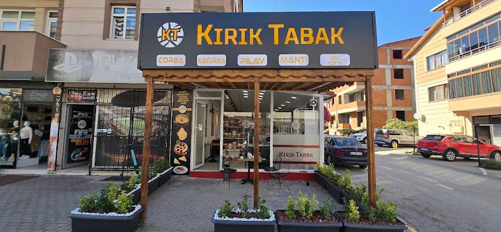 Kırık Tabak