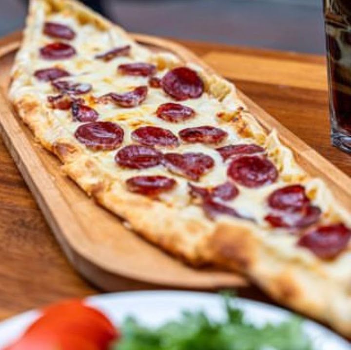 Şanlı Urfalı Mehmet Usta Pide Lahmacun Ve Kebap Salonu