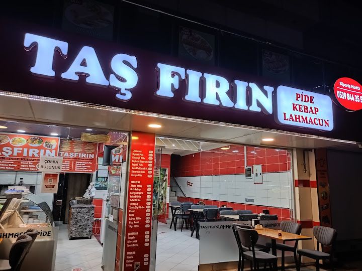 Taşfırın Lahmacun Pi̇de Kebap Salonu