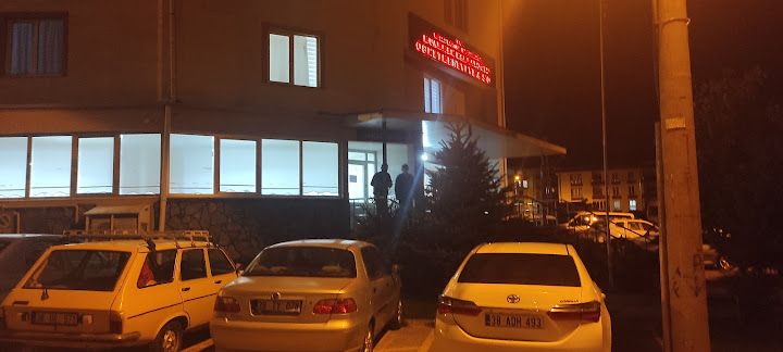 Develi Öğretmenevi Lokali