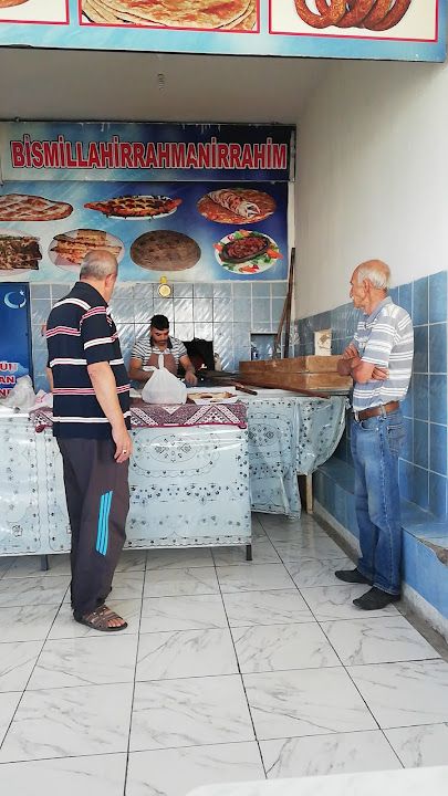 Dostlar Aile Pide Salonu
