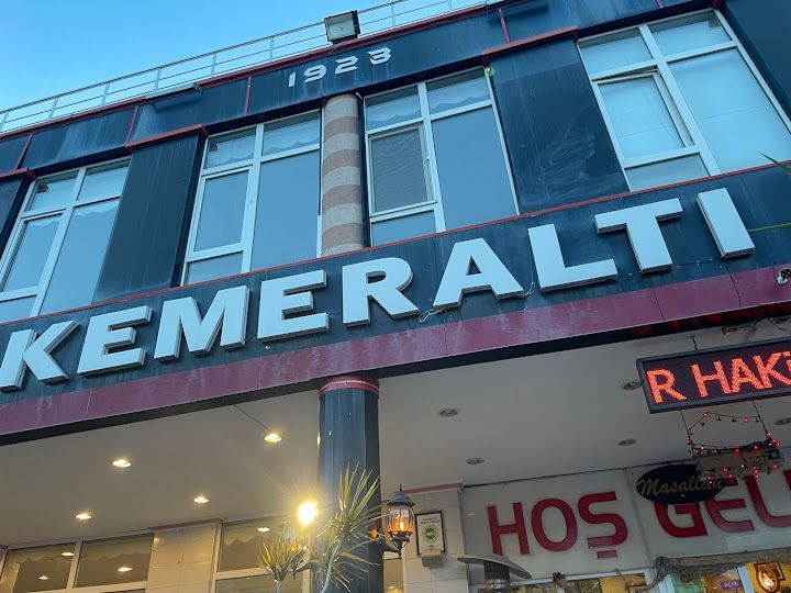Kemeraltı Etli Pide