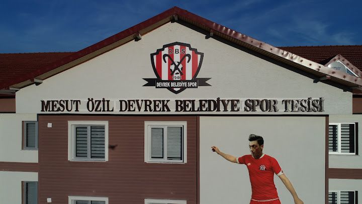 Devrek Belediyesi Mesut Özil Spor Tesisi Ve Konuk Evi