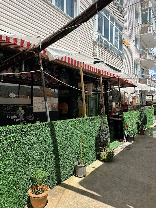 Şemsiye Kafe