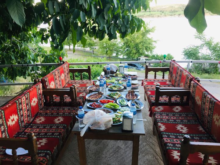 Dicle Köprübaşı Balık Evi
