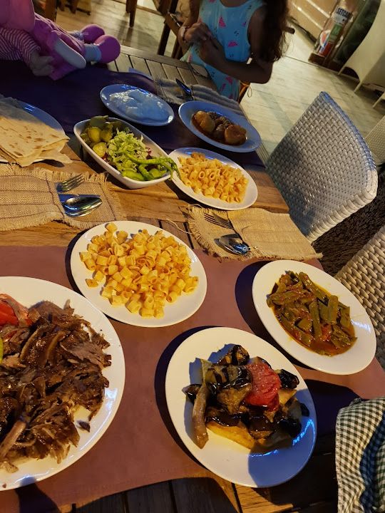 Ata Cafe Ev Yemekleri