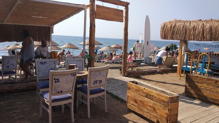 Calypsodikili beach club