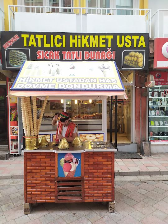 Tatlıcı Hikmet Usta