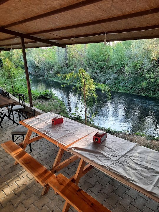 Sarıkız Ada Et & Balık Lokantası