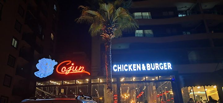 LOUISIANA CAJUN CHICKEN & BURGER