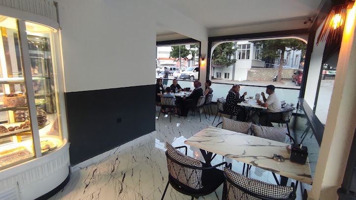HARMONİ Pastanesi Cafe (Plaj Şubesi)
