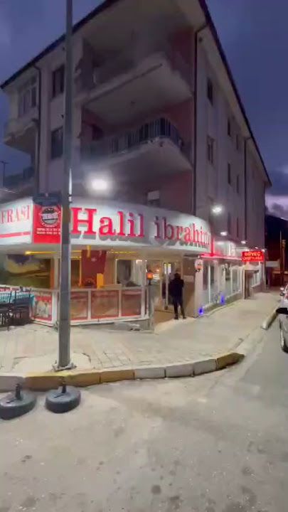Yeni Halil İbrahim Sofrası