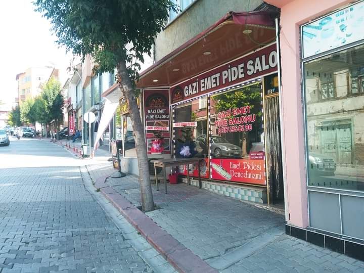 Gazi Emet Pide&lahmacun Salonu