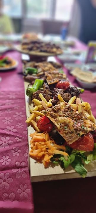 Frigya Sucuk Ve Izgara Evi