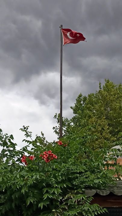 Esat Babanın Yeri