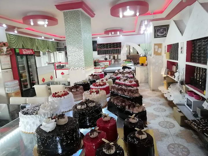 Özbek Pastanesi