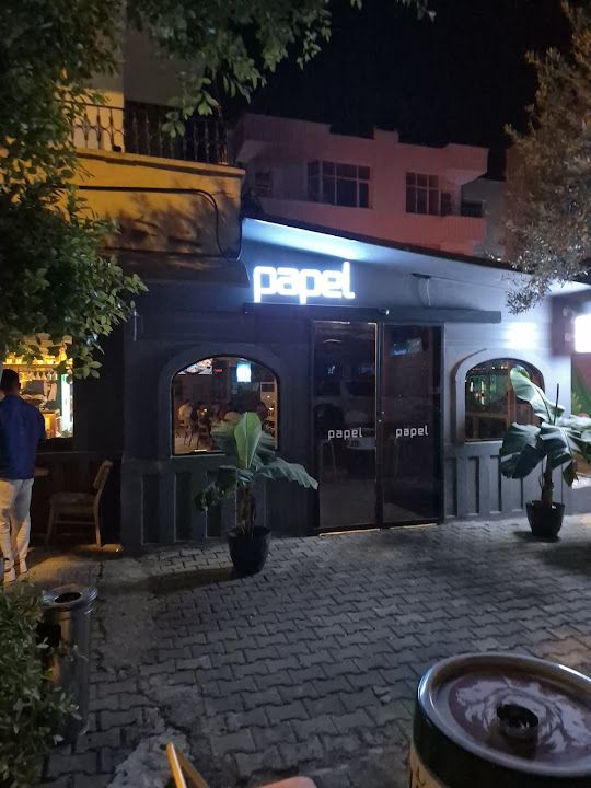 Papel