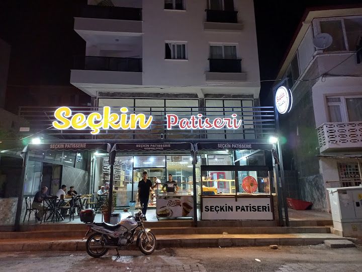 Seçkin patiseri