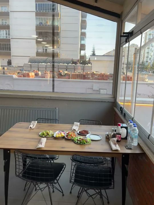 Demir Et Izgara Kebap Salonu