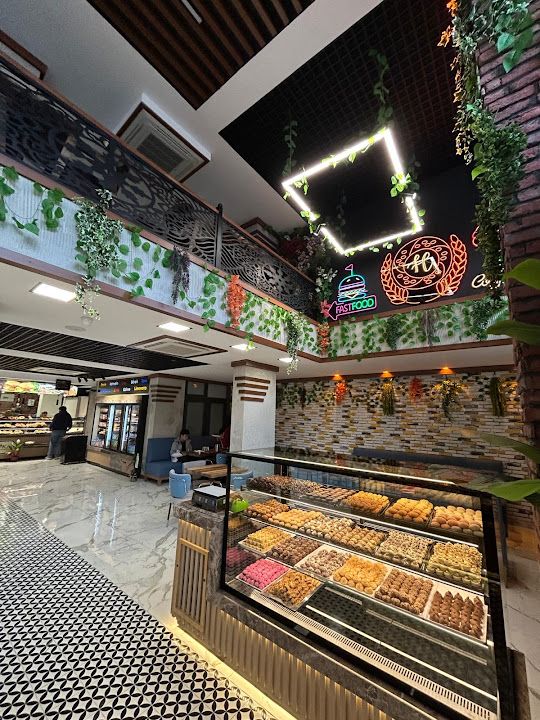 HAKAN CAFE UNLU MAMÜLLERİ