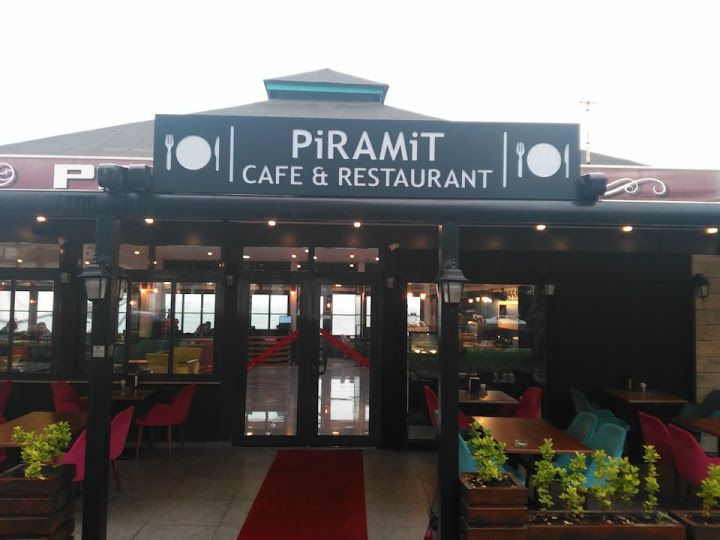 Piramit Kafe & Restaurant