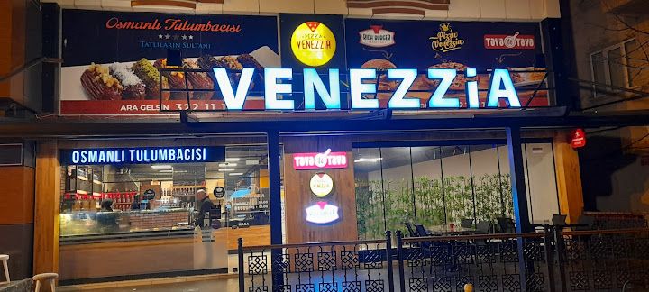 Pizza Venezzia Osmanlı Tulumbacısı