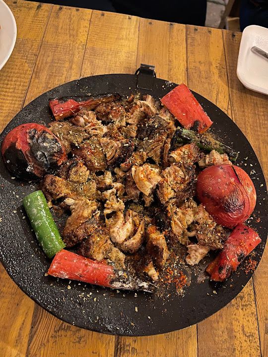Suphi usta kokoreç köfte