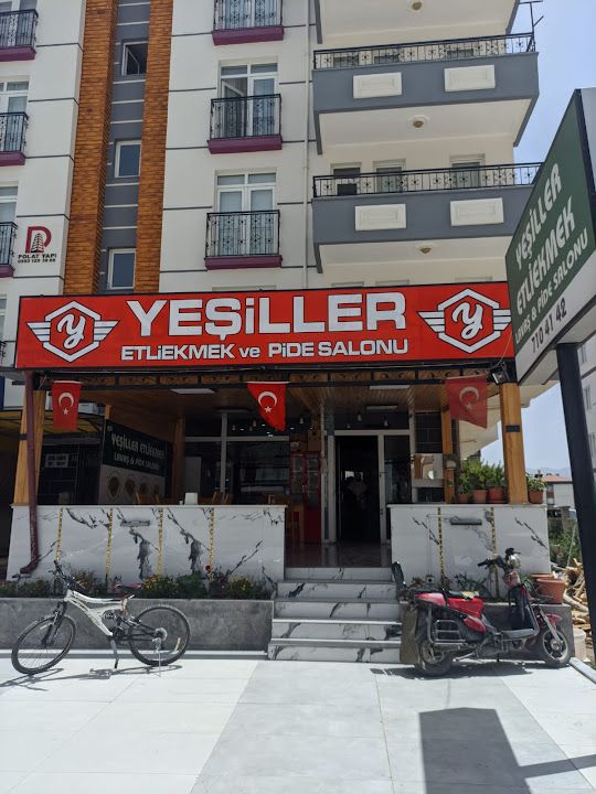 Yeşiller Etli Ekmek