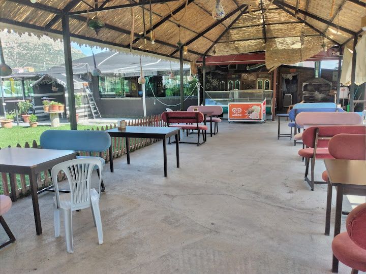 Barana Kafe & Restaurant