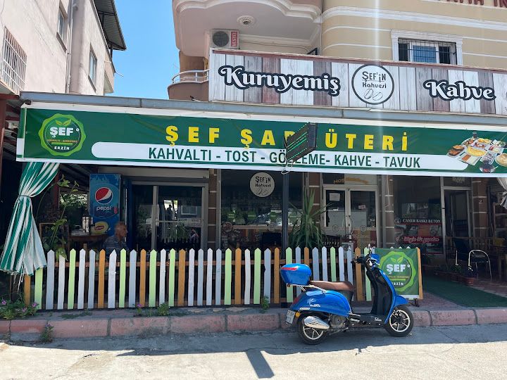 Şef kuruyemiş şarküteri kahvaltı salonu