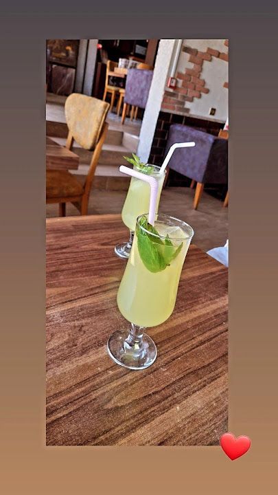 Cafe Lavinya