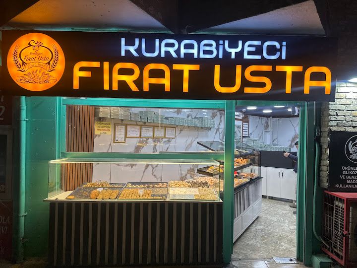 Kurabiyeci Fırat Usta