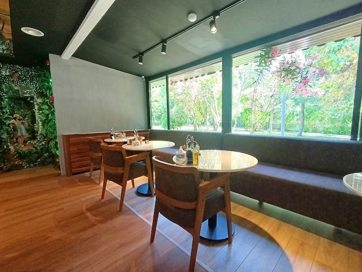 Lavanta Emekli Evi Kafe