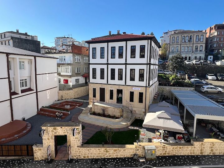 Yorum fotoğrafı 4