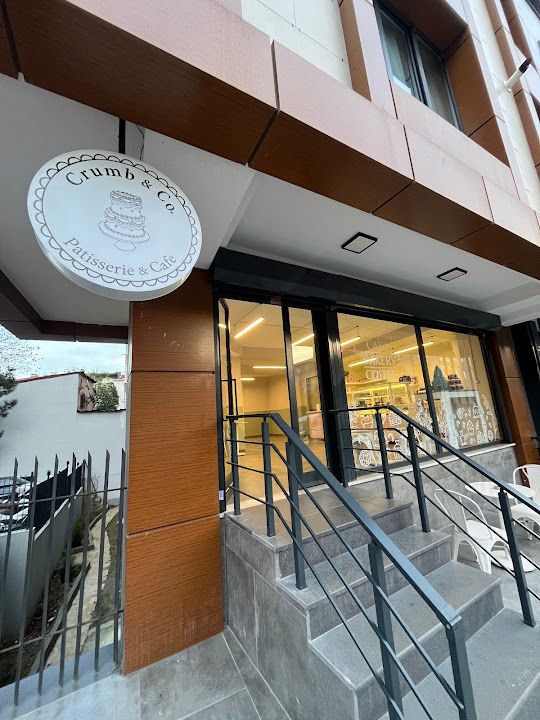 Crumb Co. Patisserie & Cafe (Pastane, Özel Tasarım Pasta)