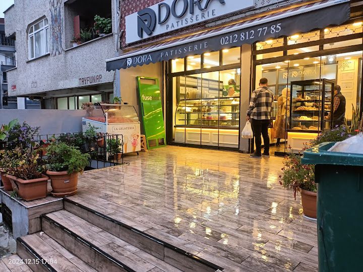 Dora Patisserie