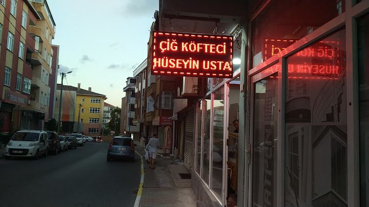Meşhur Çiğ Köfteci Hüseyin Usta'nin Yeri