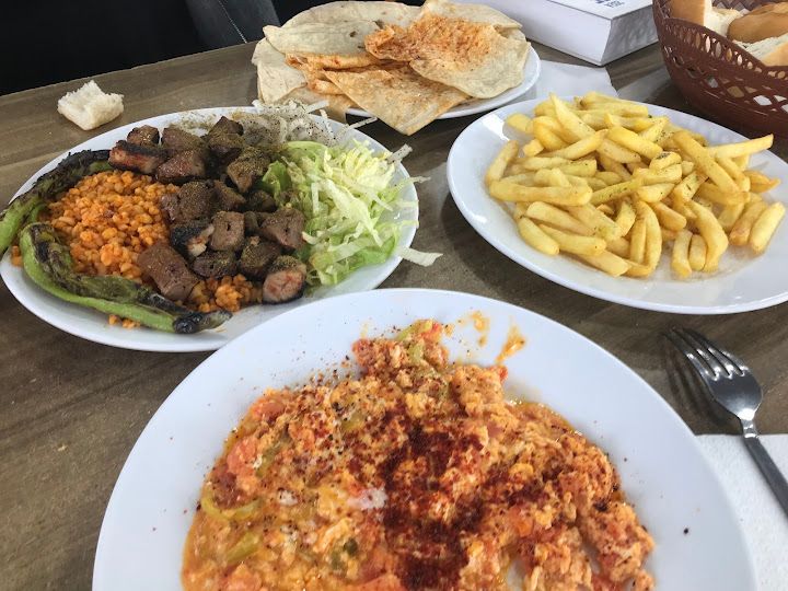 Moreno Cafe & Restaurant