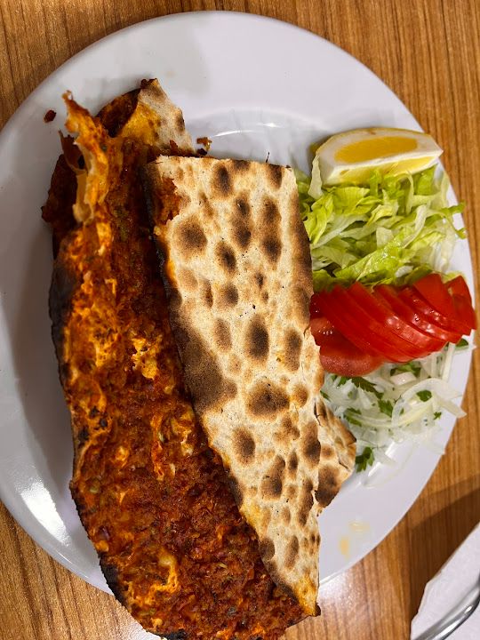 Pınarbaşı Kebap & Pide Salonu