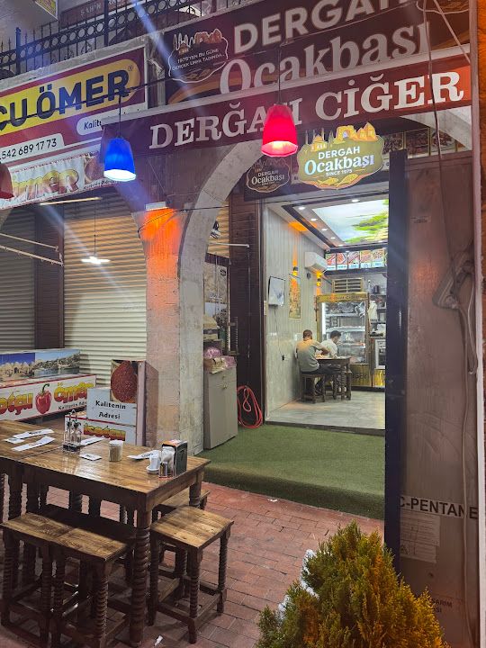 1975 Dergah Ciğer Salonu