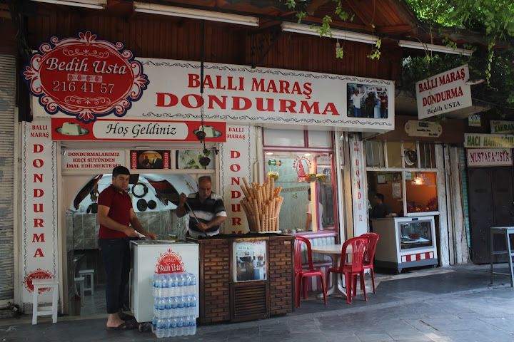 Bedih Usta Ballı Maraş Dondurma