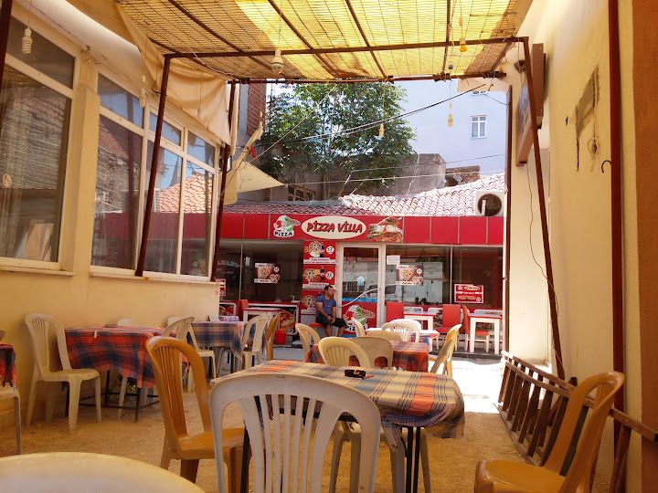 Pizza Villa
